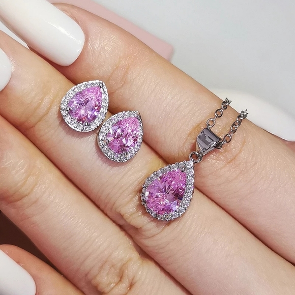 New Elegant Drop Pink Crystal Earrings - Picture 2 of 3